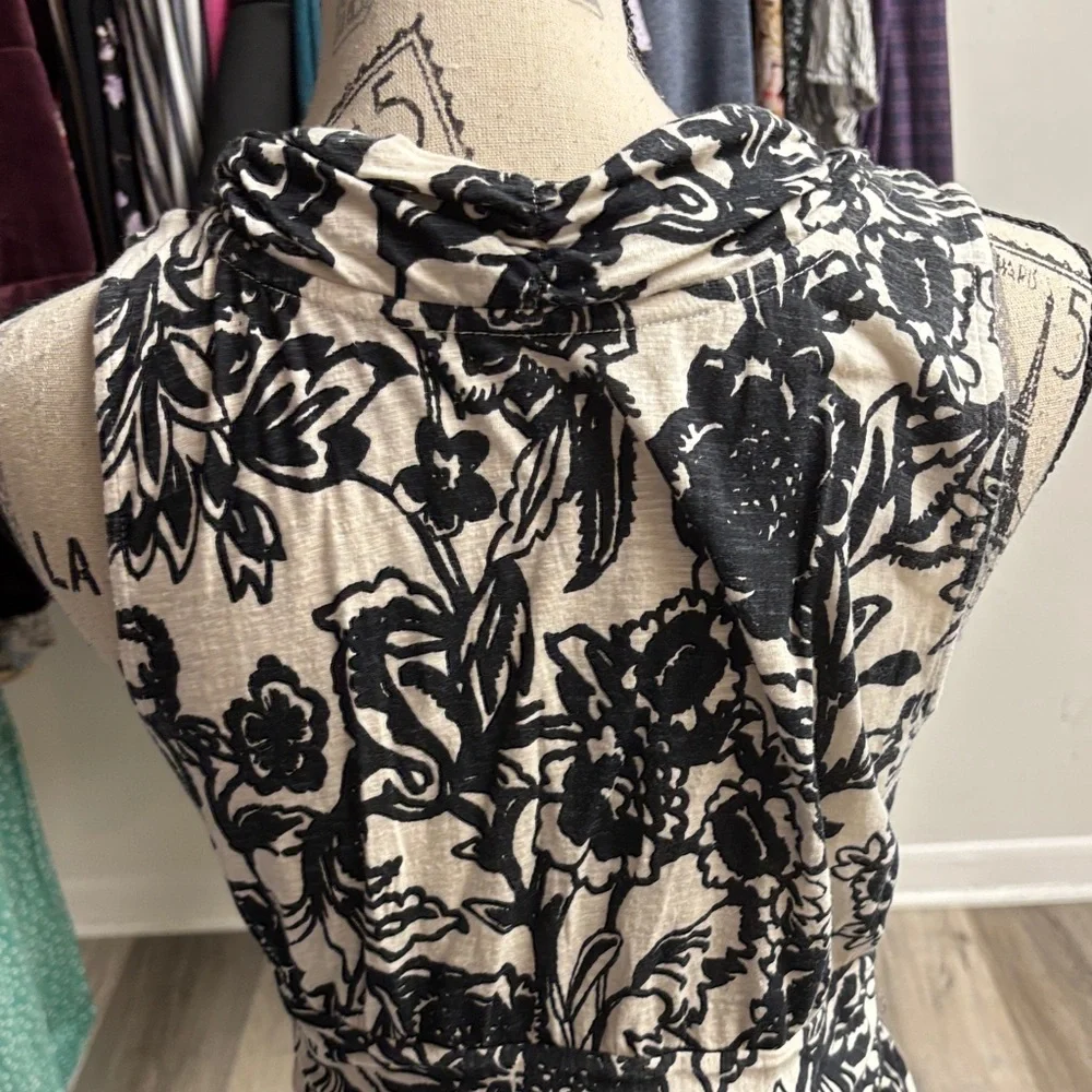 Y2K LOFT Black and Cream Floral Blouse - Picture 8 of 15